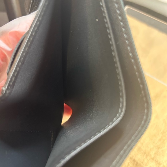 Louis Vuitton LOUIS VUITTON Wallet - Picture 8 of 16